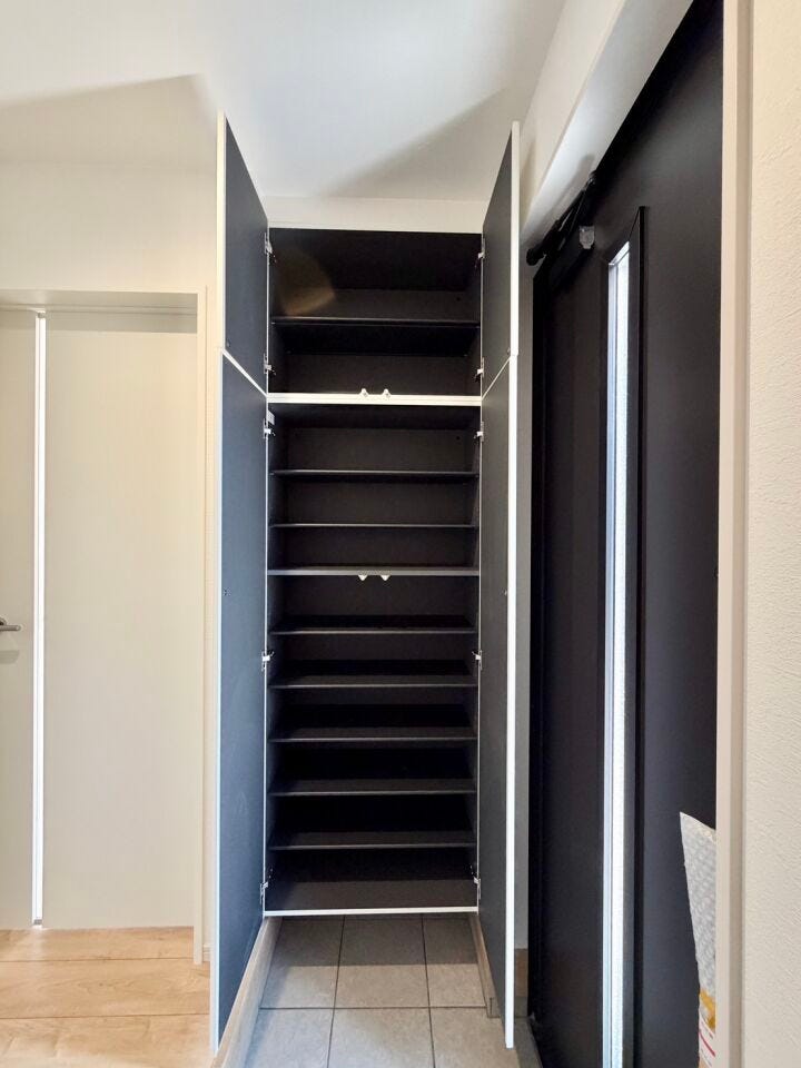 大きなシューズボックスでスッキリとした玄関♪