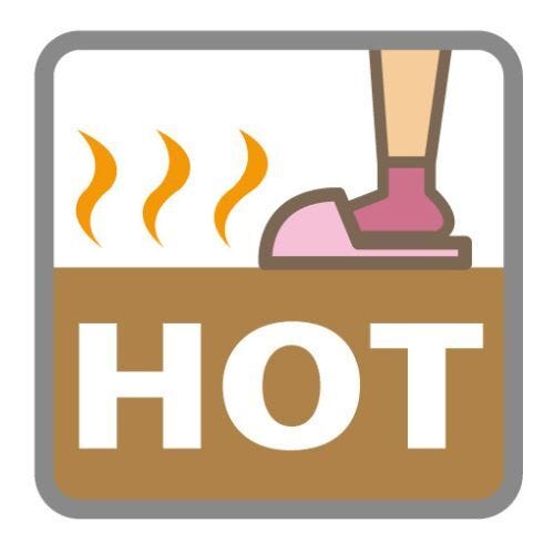 床暖房付きにつき足元から冷える冬でも裸足で過ごすことができます♪