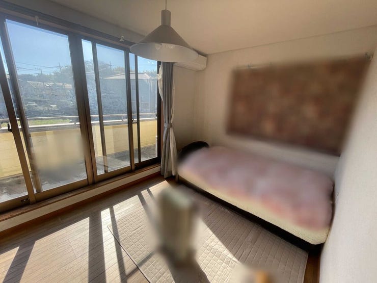 ?きな窓があり、明るく?通しの良い空間。家族のプライベートルームにぴったりです。