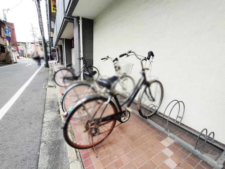 ホワイトキャッスル下到津 マンション♪令和5年5月に内装リフォーム歴有り♪1Fにドラッグストア有り♪