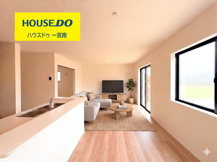 【リビング】
縦長のLDKはどこにいてもLDK全体が見渡しやすく、ぱっと見て室内の様子が把握できます。