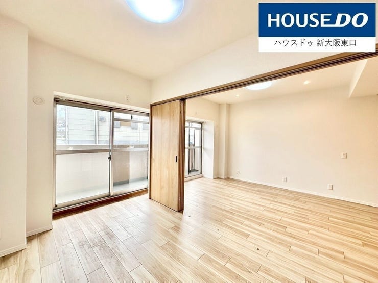 白を基調とした美しい内装はどんな家具でもマッチします