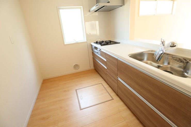 ◇キッチン◇ 同仕様
使い勝手の良いカウンターシステムキッチン♪
家事がはかどりそうです♪