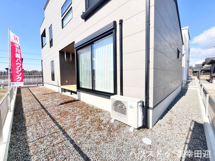 ■遊びと安らぎの多目的空間■子どもが安全に遊べ、ペットと触れ合い、大人も自然に癒やされる、暮らしを彩るスペースです。