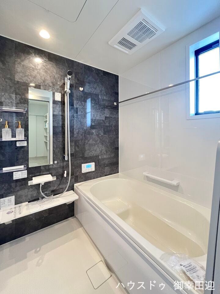 ■深い癒やしのプライベート空間■一日の疲れを洗い流し、心身を解放する、静かで贅沢な時間を提供します。