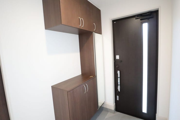 ◇玄関◇ 同仕様
シューズボックス付きの玄関♪
玄関がスッキリとお使いいただけます♪