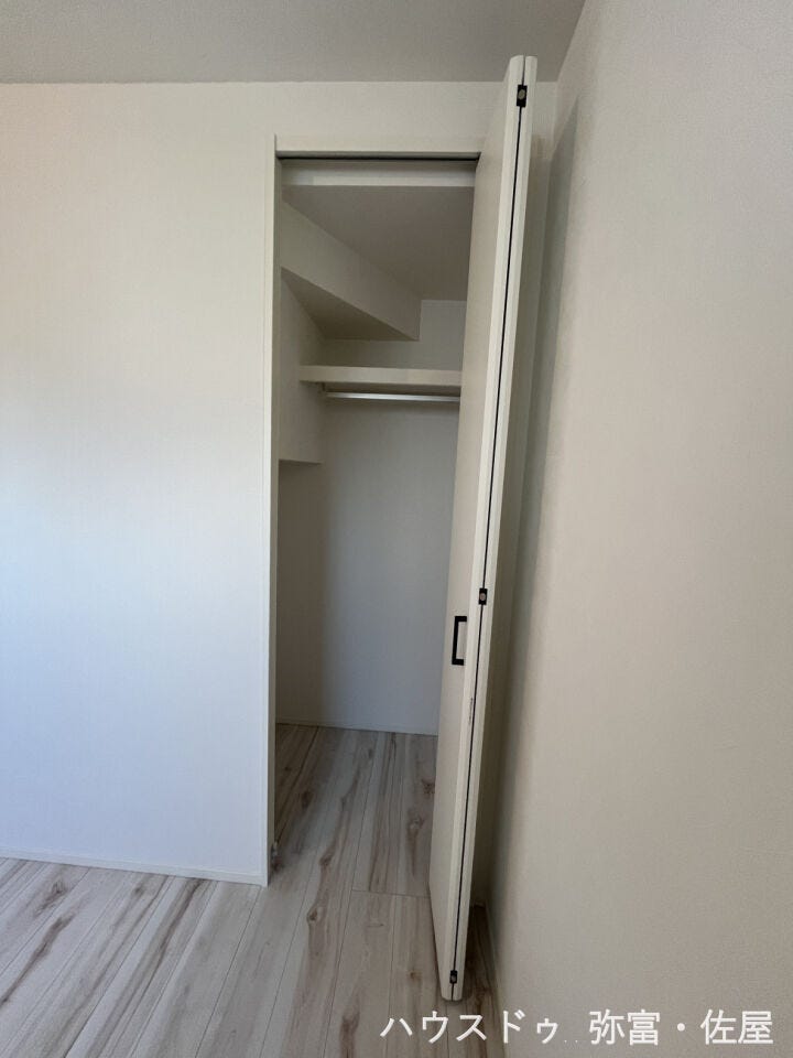 全居室収納スペース有り!荷物が多くても十分に納まります(^^)