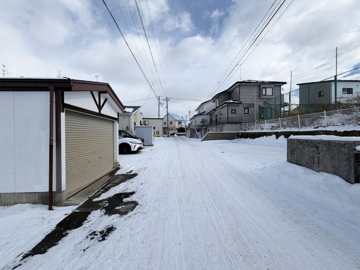 現地(2026年1月)撮影
◎現地案内予約受付中!◎
完成済の他現場を内覧できます♪完成後のイメージとしてぜひご内覧ください。お気軽にお問い合わせください!