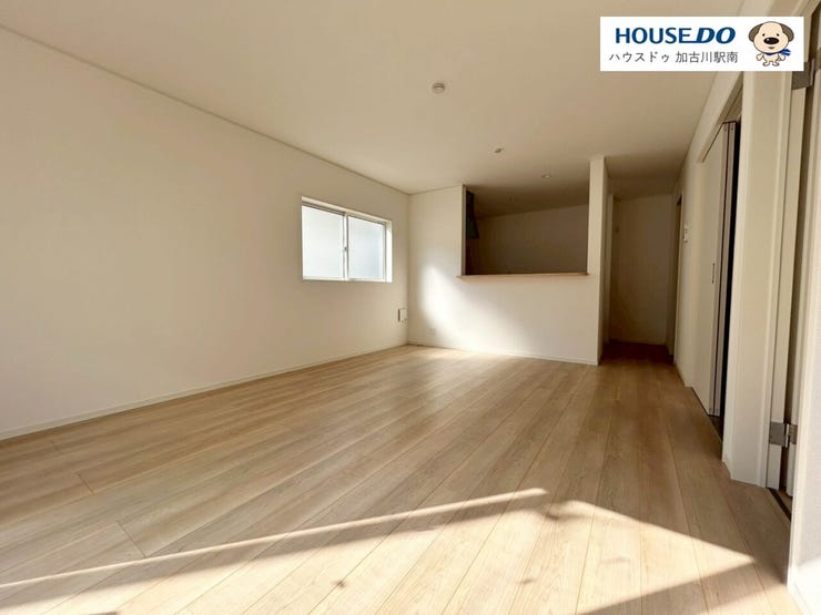 広々16帖のLDKは、家族が増えても住み続けられるお家です