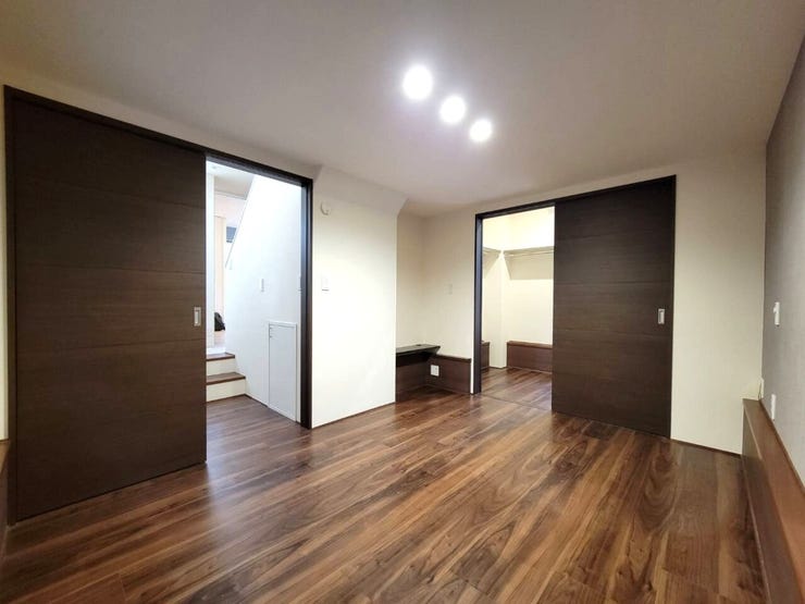 ◇1階約6.2帖の洋室