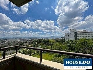 南東向きのバルコニーからの眺望です。