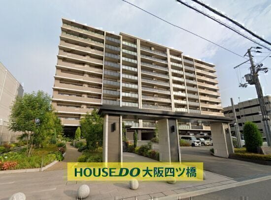 【外観】
電気錠を採用♪
居室前までエントランスやエレベーターなどもハンズフリーで楽々☆
鍵を持っているだけで開錠可能に☆