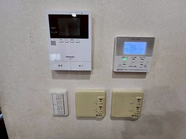 「見える安心」をカタチにしました。誰が来てもわかる様にモニター付きインターホンを設置。