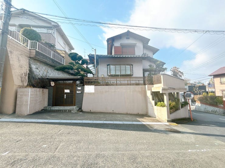 閑静な住宅地で子育て環境にもピッタリです◎