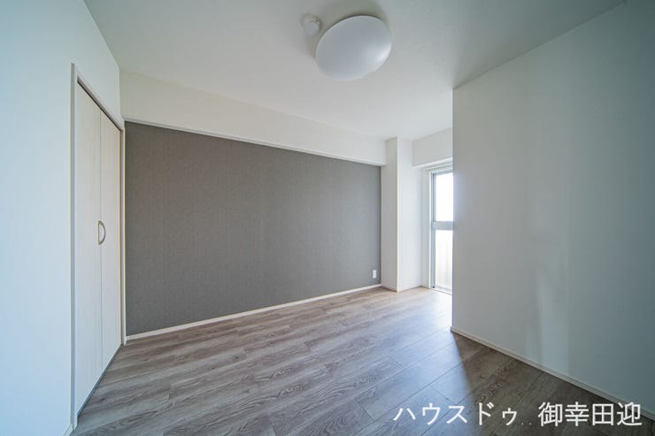 ■洋室1■心からリラックスできる静けさ、上質な眠りで、毎日をリセットします。明日への活力を養う空間です。