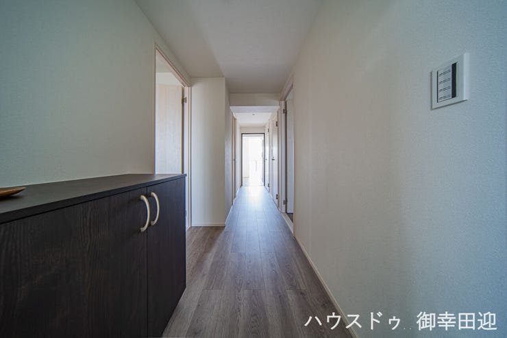 ■暮らしを繋ぐ、明るい動線■安全で快適な、家族の生活を支える縦の繋がりです。