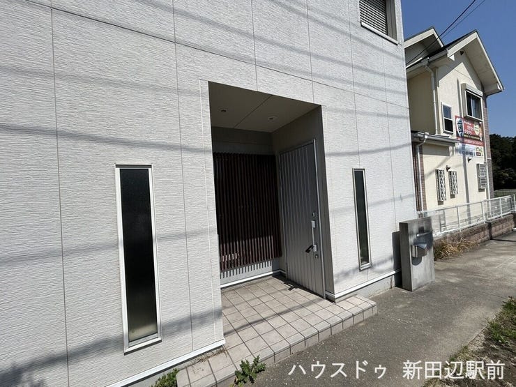 大通りに直接面していないので安全です。