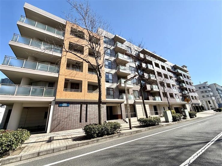 【外観】
パティオス8番街 外観です