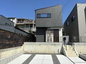 広島市佐伯区五月が丘４丁目