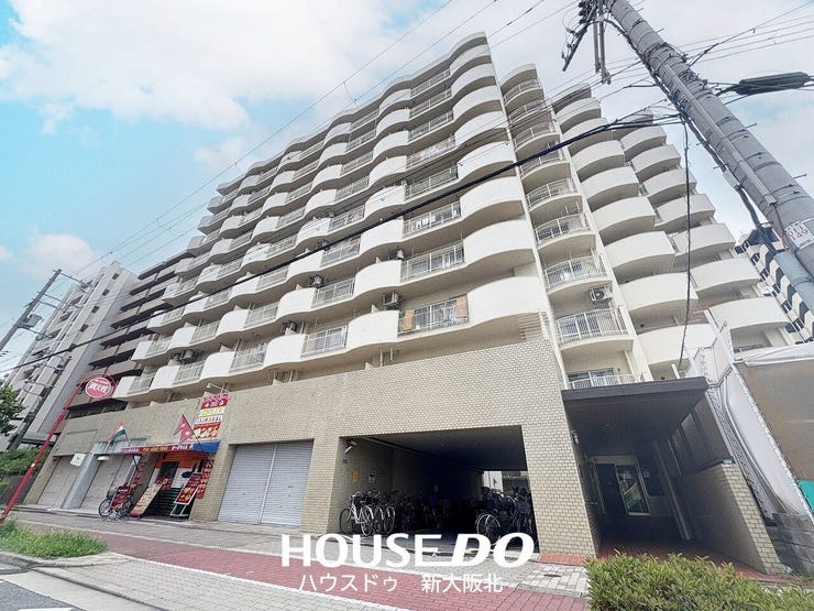 ■2025年10月フルリフォーム完成!
■東淀川駅徒歩2分、新大阪駅徒歩8分で通学や通勤にも便利なエリアにあるマンションです!
■是非お早めにお問い合わせください♪