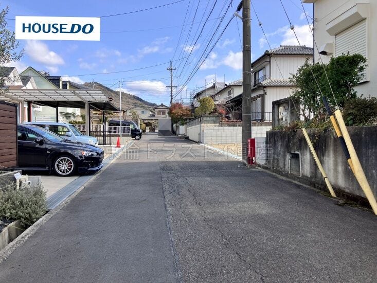 幼稚園・小中学校が徒歩10分以内!近くに公園もあり、子育て環境が良好です◎