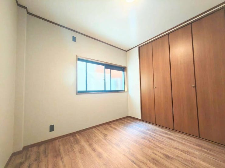 1階唯一の洋室です!
クローゼット大きめです!
1F 4.5帖