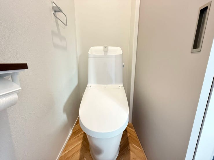 2Fにもトイレがあり、真夜中のおトイレも安心☆彡