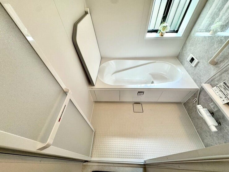 【Bathroom】リラックスできる空間で、一日の疲れを癒し、心身共にリフレッシュできます。