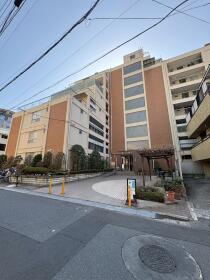 港区三田１丁目