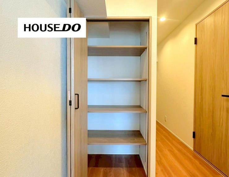 家族みんながアクセスできる廊下収納!
