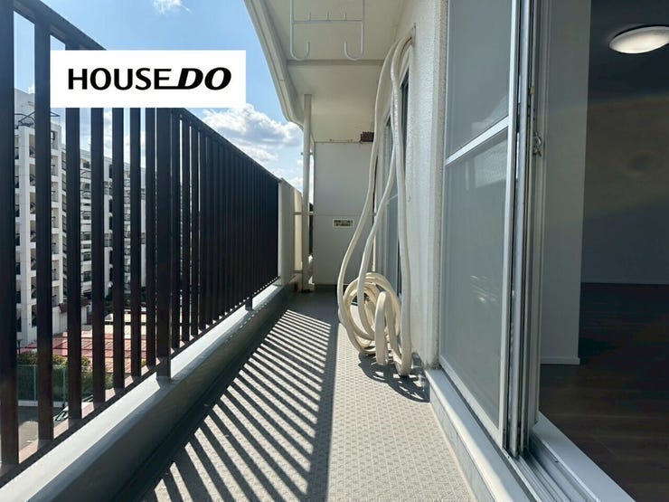 南向きなので洗濯物がすぐ乾きます!