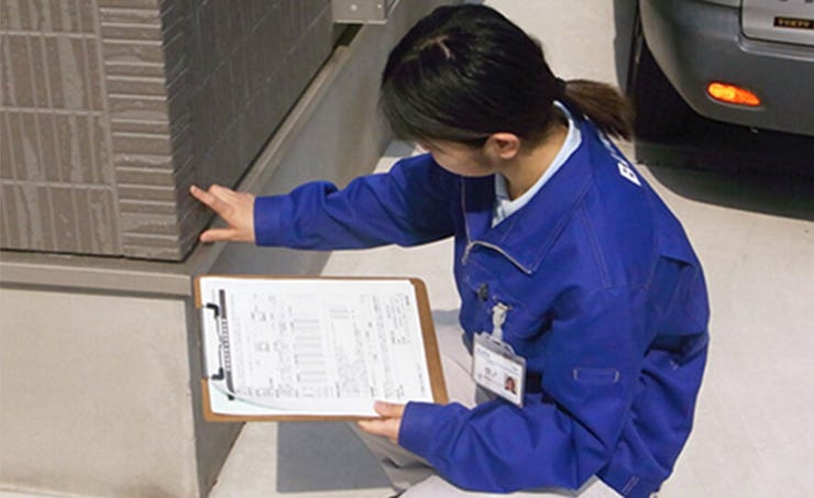 ご購入頂いた住宅で安心・安全・快適にお過ごし頂くために、一建設では住宅お引渡しから6ヶ月後、2年後、5年後、10年後の計4回、定期点検を実施しています。