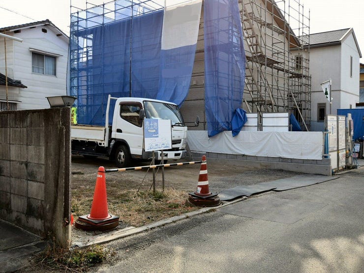 外観を北西側より撮影