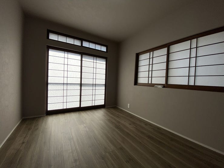 家族一人ひとりの大切なプライベート空間。趣味・感性で個性的に飾って頂けるようシンプルに仕上げてあります。収納をしっかり確保しているので、空間にさらなるゆとりが生まれます♪