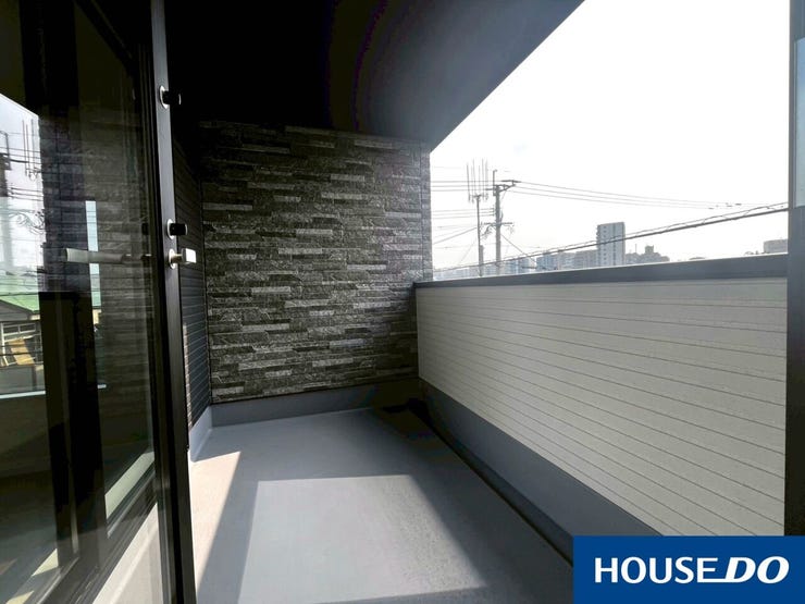 【バルコニー】