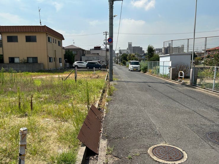 西側道路