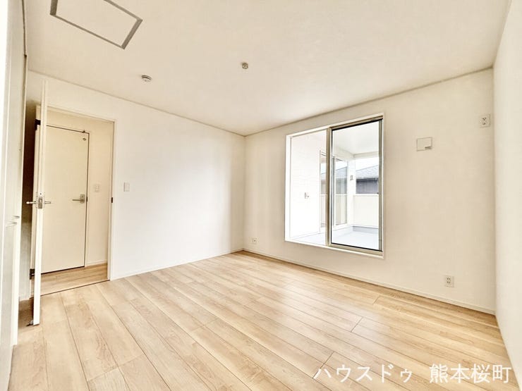 ■2階7.5帖洋室■心からリラックスできる静けさ、上質な眠りで、毎日をリセットします。明日への活力を養う空間です