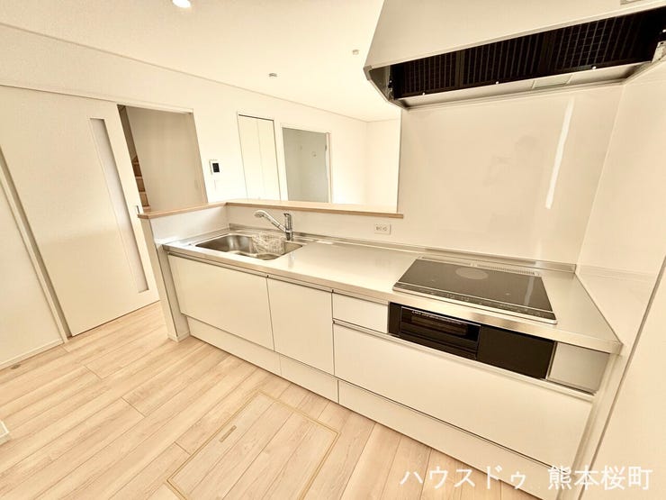 ■家族の「美味しい」が集まる、喜びを生み出す舞台■高い機能性と美しいデザインを両立。料理する人も、待つ人も、笑顔になれる場所です