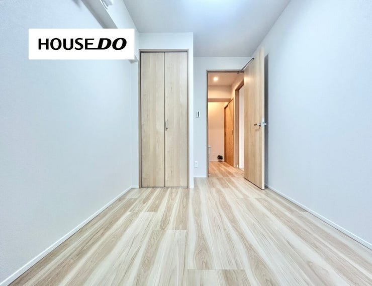 各洋室収納が有るのでご家族皆様の荷物が収納出来ます!