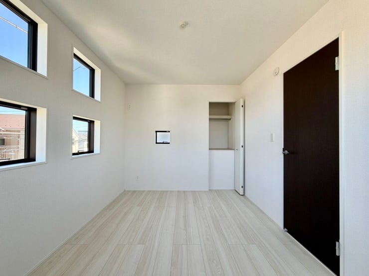 〈6.0帖〉デッドスペースも無駄にしません!豊富な収納で快適空間を保ちます♪