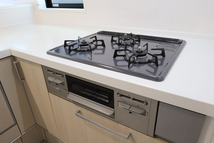 〇3口コンロ〇 同仕様
コンロが3口あるとお料理の効率があがりますね♪