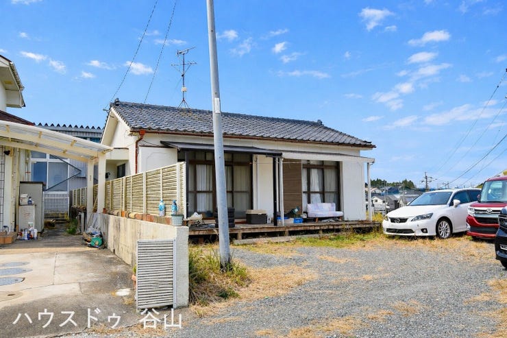 春山町 中古戸建