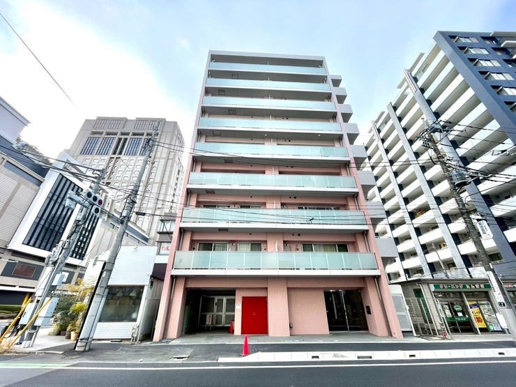 ロイヤルパインズホテルの隣という贅沢。浦和駅徒歩9分の上質レジデンス。