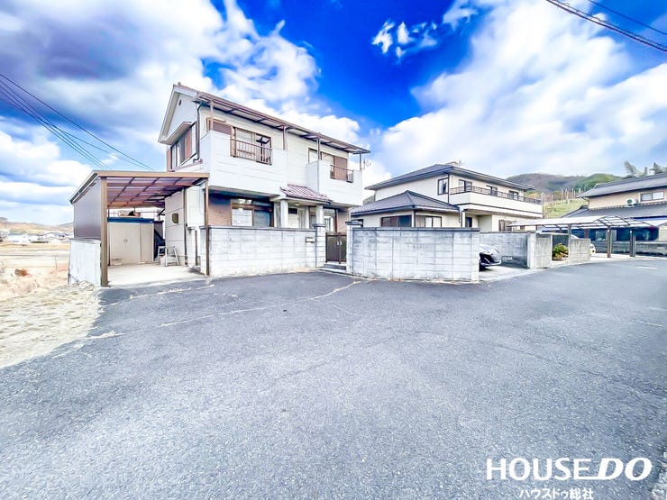 陽当りも良好♪前面道路も広く、お車の運転も安心です♪