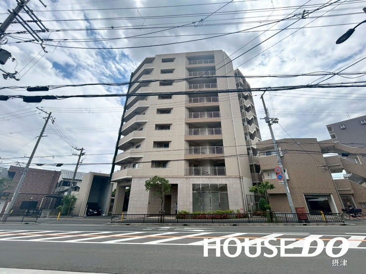 【外観】
\即日の案内可能!/
空家につき即日案内可能です。内覧をご希望の方は、お気軽にお問い合わせください♪