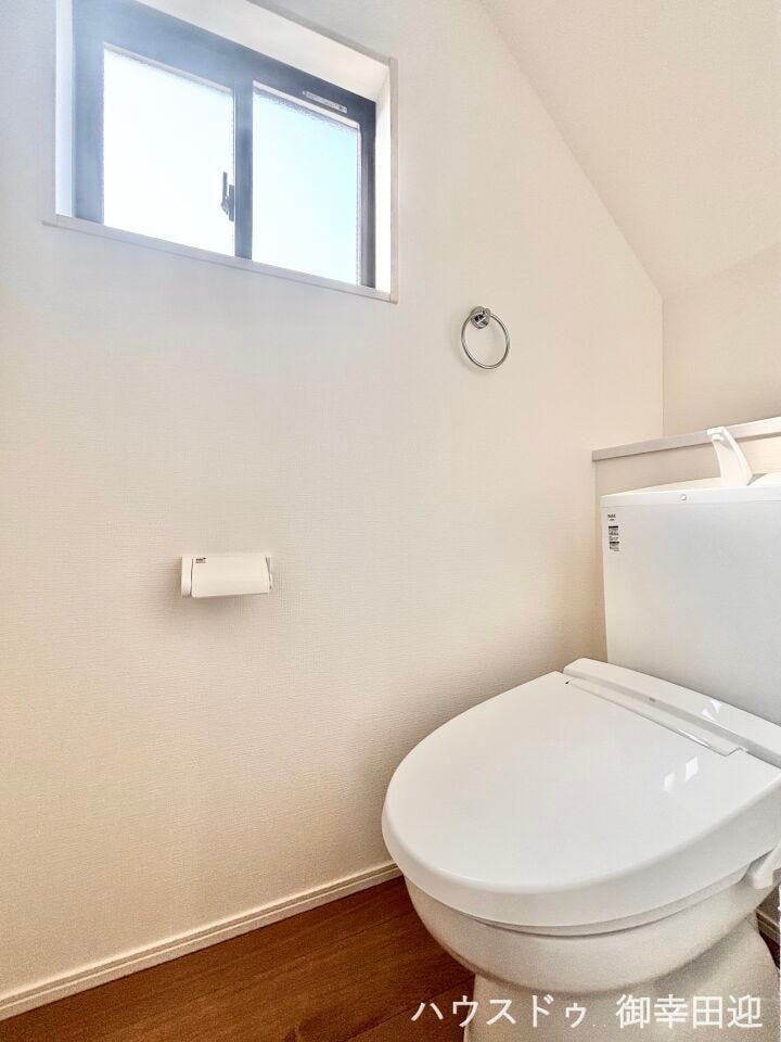 ■一人になれる安らぎの場所■清潔さと静けさを両立した空間。心落ち着くひとときを過ごせる、プライベートなレストルームです。