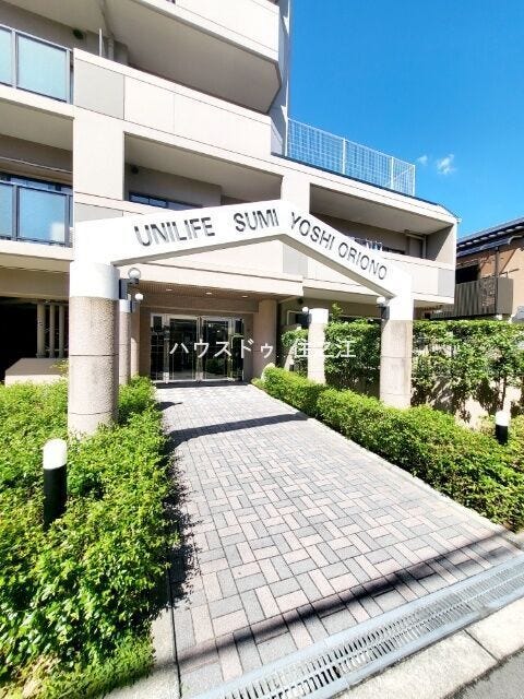 ★解放感のあるエントランス。明るい印象を受けますね♪