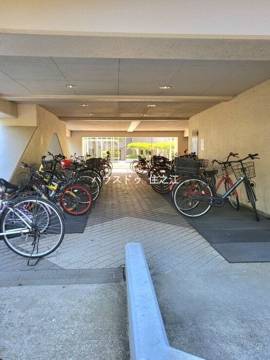 ★駐輪場も区画数はたくさんございます。空き状況の確認はお気軽にお申し付け下さい。