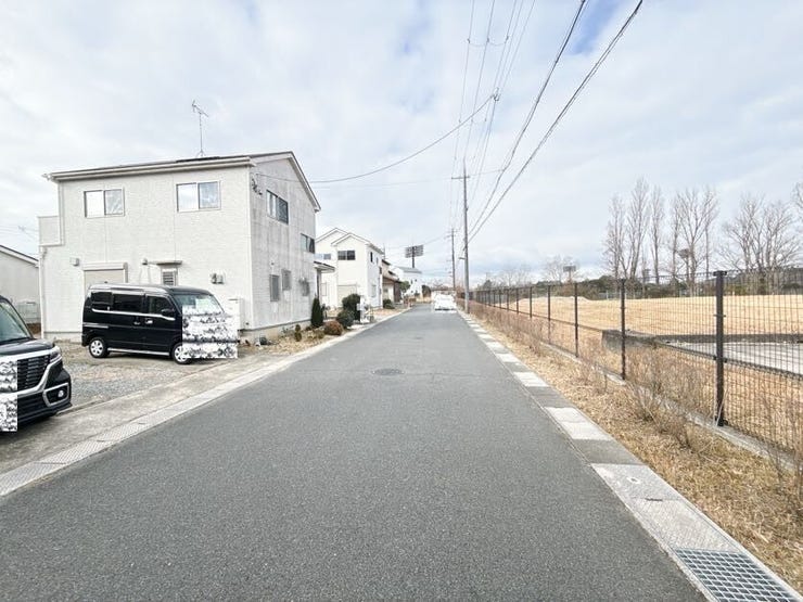 自然とうまく調和した環境の良い地域です。
毎日を快適に気持ちよく過ごしていただけます。