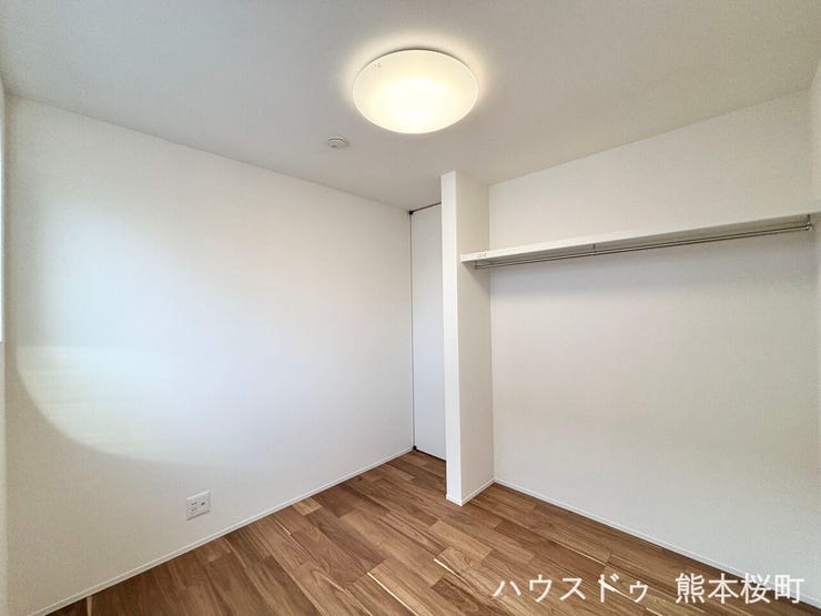 ■2階洋室■寝室、書斎、趣味の部屋。家族の成長やライフスタイルに合わせ、様々な使い方ができる快適な空間です。